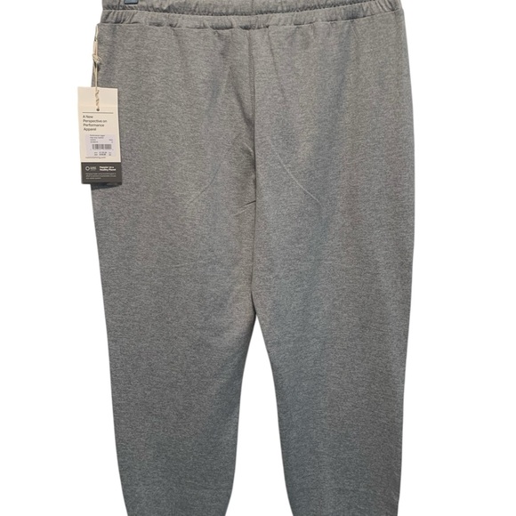 9. NWT Vuori performance joggers Size S - Picture 6 of 7